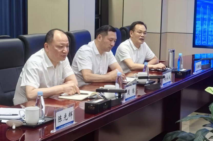 周鴻拜訪云南磷化集團董事長、總經理李錫斌